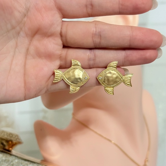 Gold Fish-Shaped Earrings - Picture 8 of 9